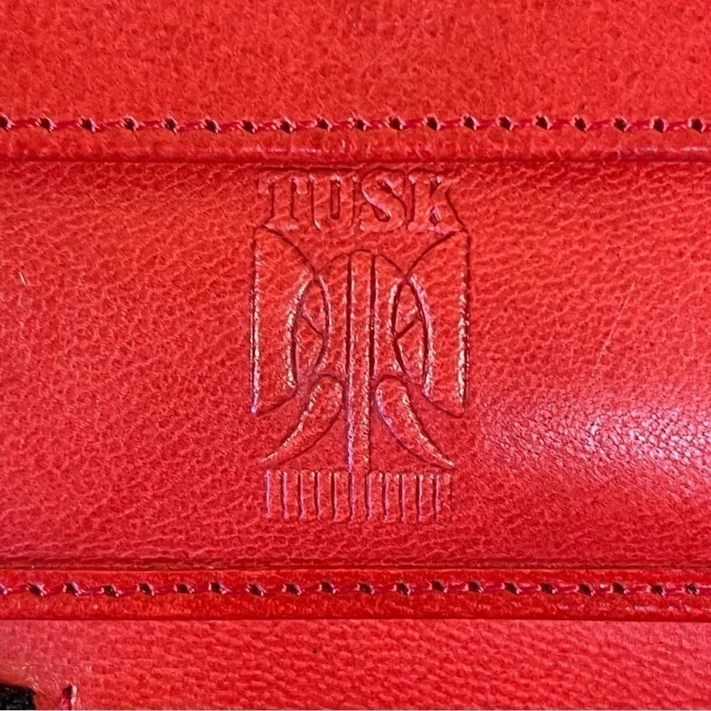 TUSK East West Leather Crossbody Wallet Organizer Bag Travel Purse